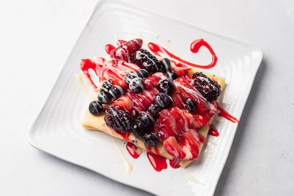 Berries Crepe at Choco Fruit, Anaheim